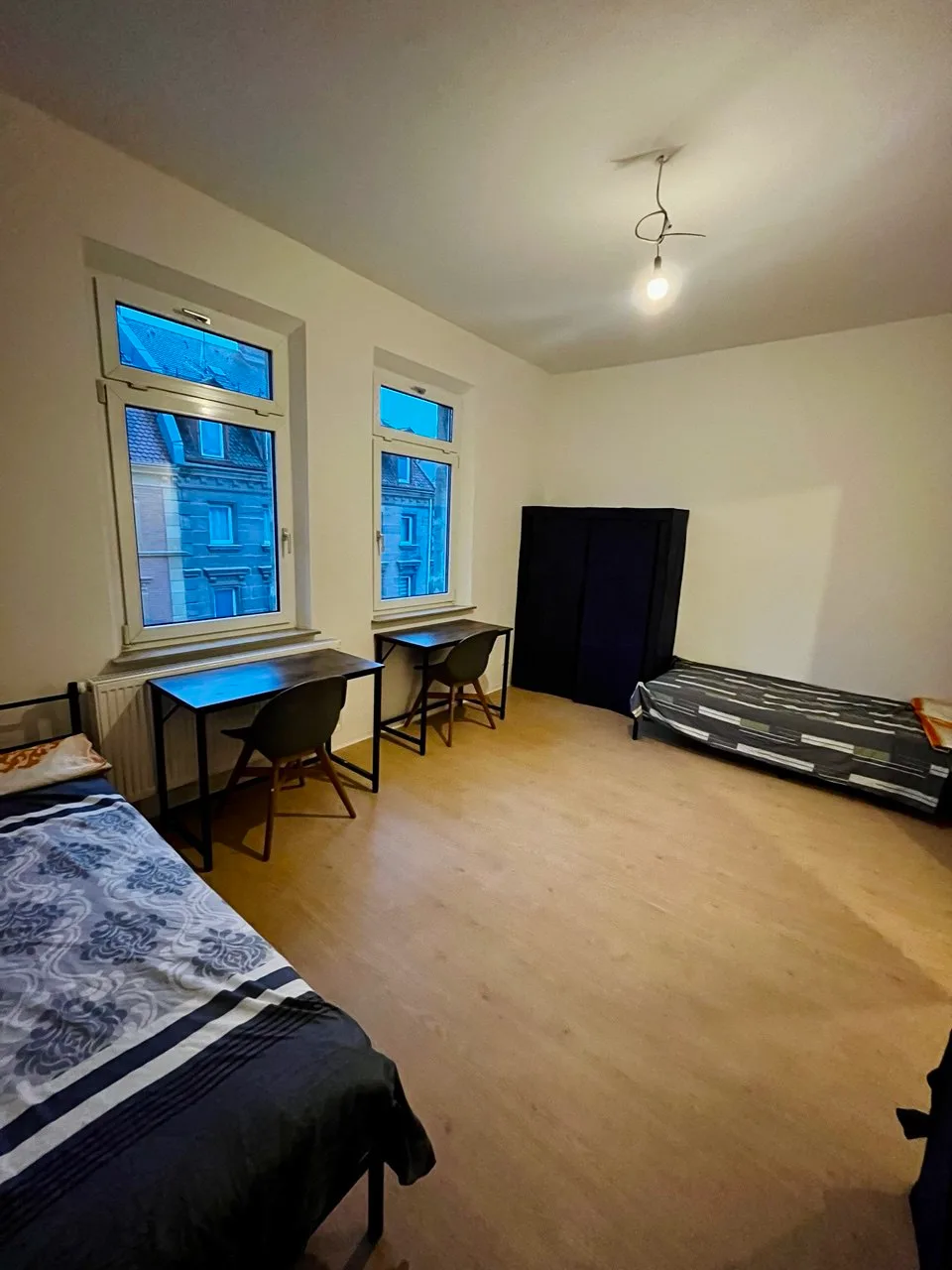Möblierter Shared Room nahe Friedrich-Ebert-Platz | All-Inclusive Studenten-WG